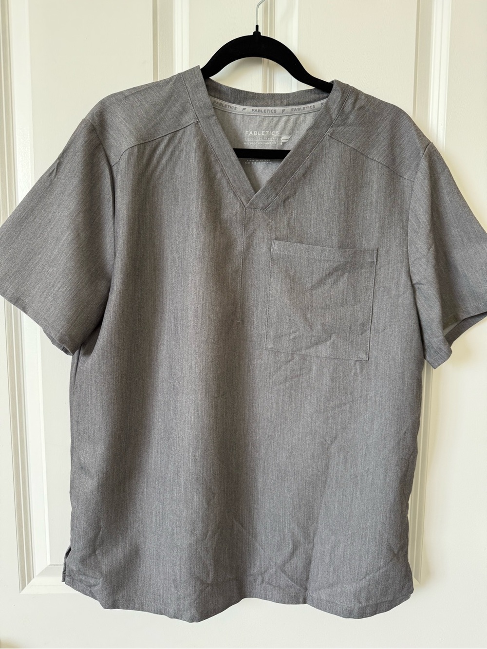 Fabletics Men’s Gray V-Neck Scrubs (Top and Pants)